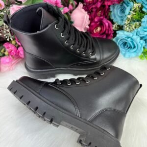 Bota/Coturno Ousadia  Preta Adulta (BTACTURNOPRTA)