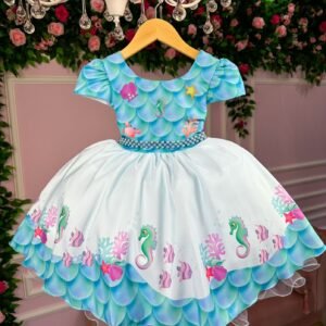 Vestido Temáticos Kids Fundo do Mar - Sereia Ariel Azul (VESTBNNCLBFNDDMRSRAZL)